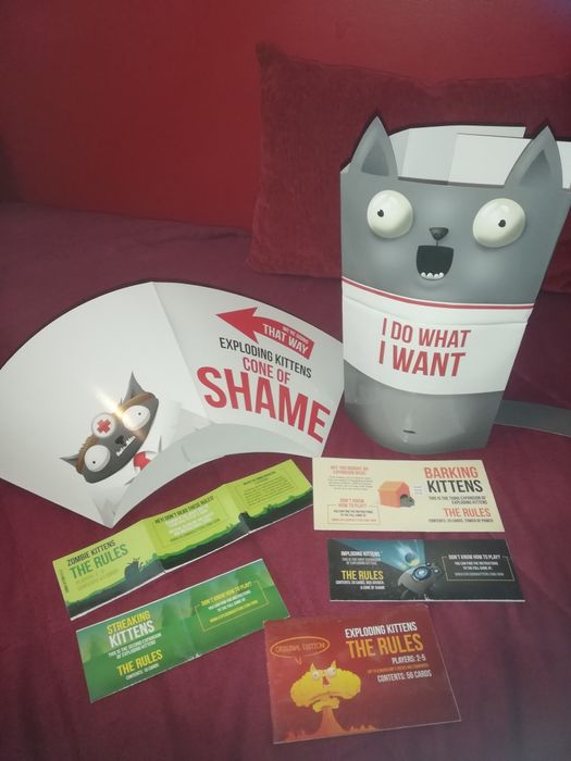 Exploding Kittens + Expansões