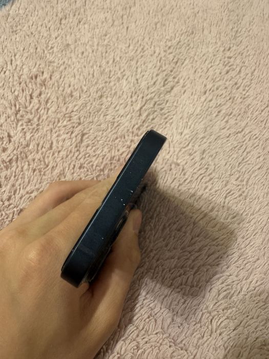 Iphone 13 mini stan barzo dobry