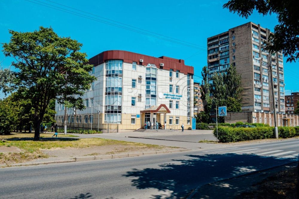 Продаж окремої будівлі, р-н Вечірній