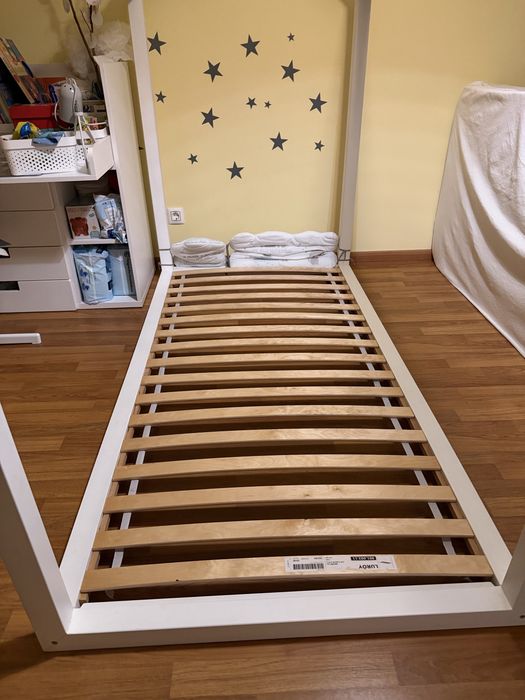 Cama Montessori 90x200 em Madeira Branca com Estrado