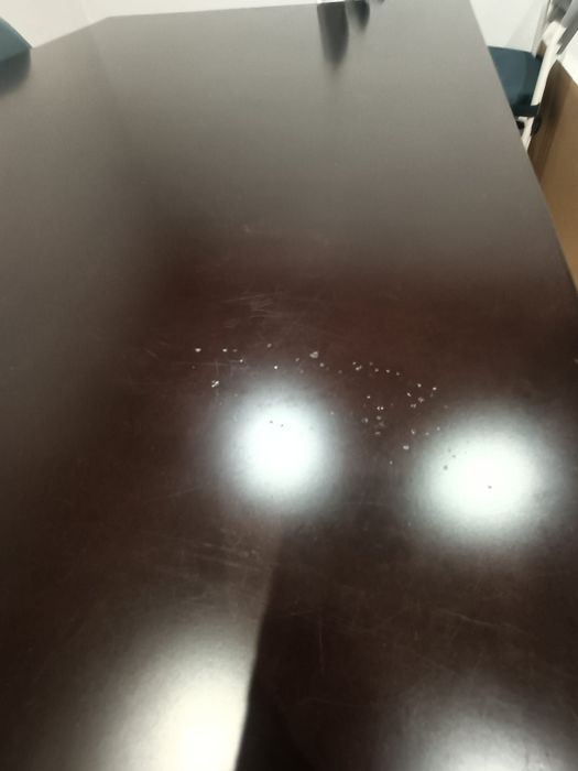 Dou mesa de sala de jantar