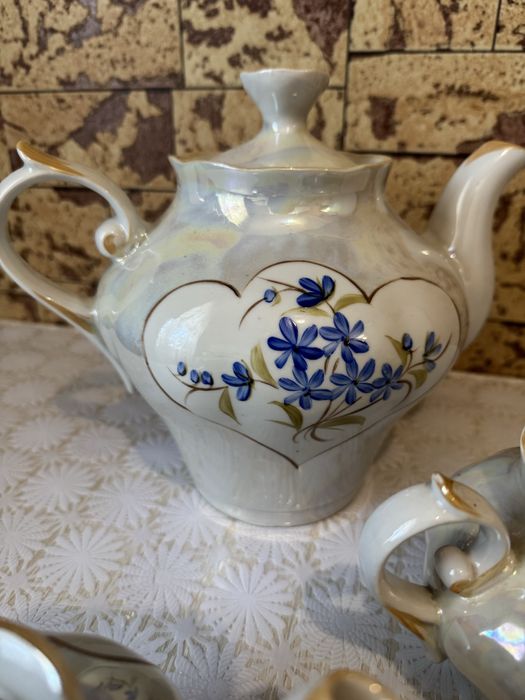 Сервіз з чайників