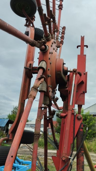 Zgrabiarka Kverneland Claas Lely