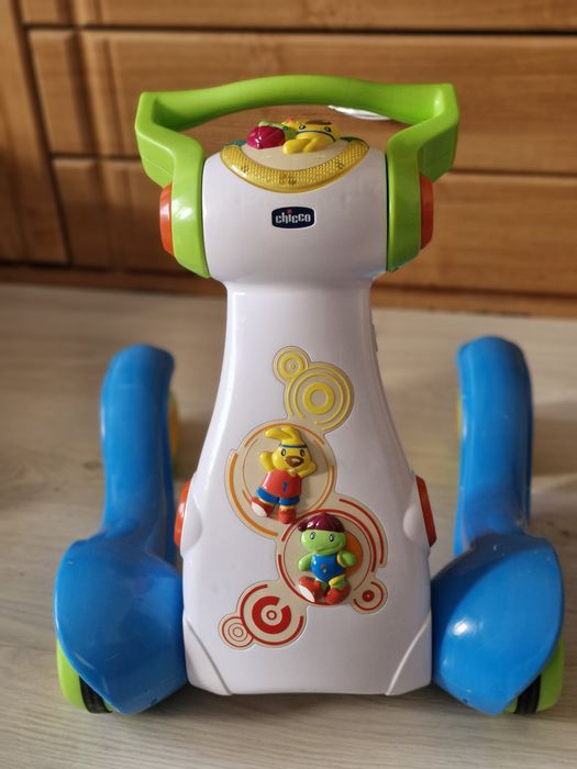 Ходунки Chicco Перша пробіжка