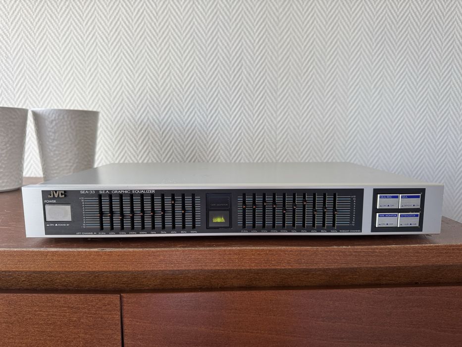 Equalizer JVC SEA-33