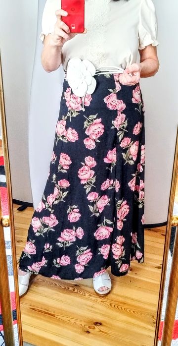 Długa szyfonowa spódnica maxi,kwiaty, róże