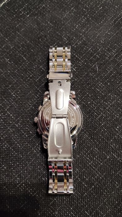 Zegarek na bransolecie