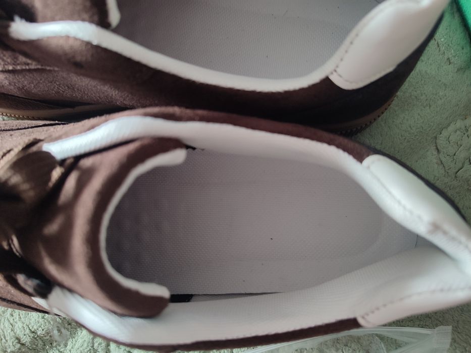 Женские кросовки