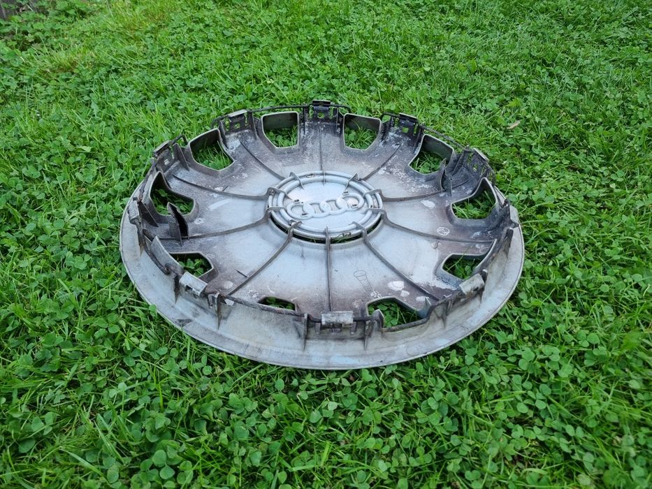 Kołpak Audi oryginalny Audi A6 itp. Made in Germany