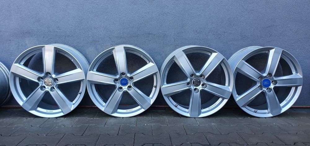 18 5x108 Ford Volvo komplet