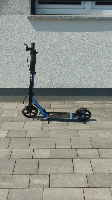 Hulajnoga na dużych kołach
