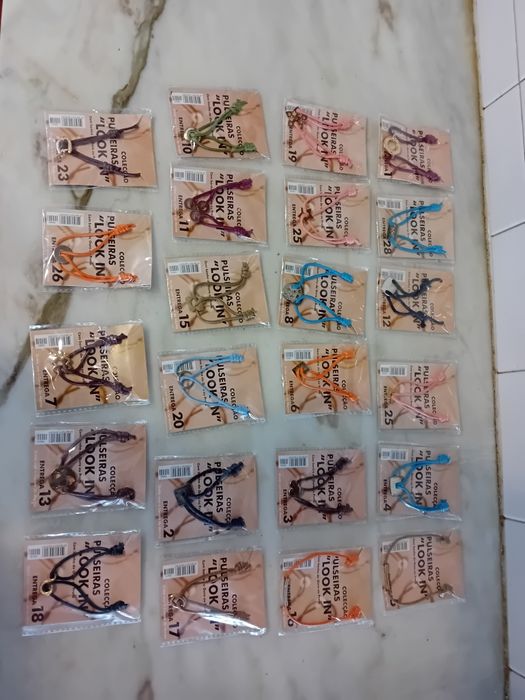 Conjunto de Pulseira Brindes Correio da Manhã