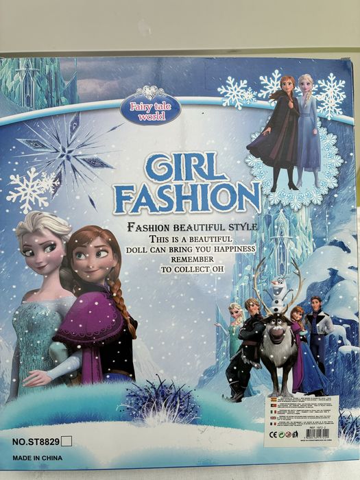 Elsa Frozen com acessorios