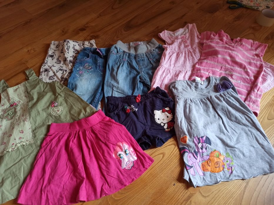 Dziewczyna 92 paka ciuchy