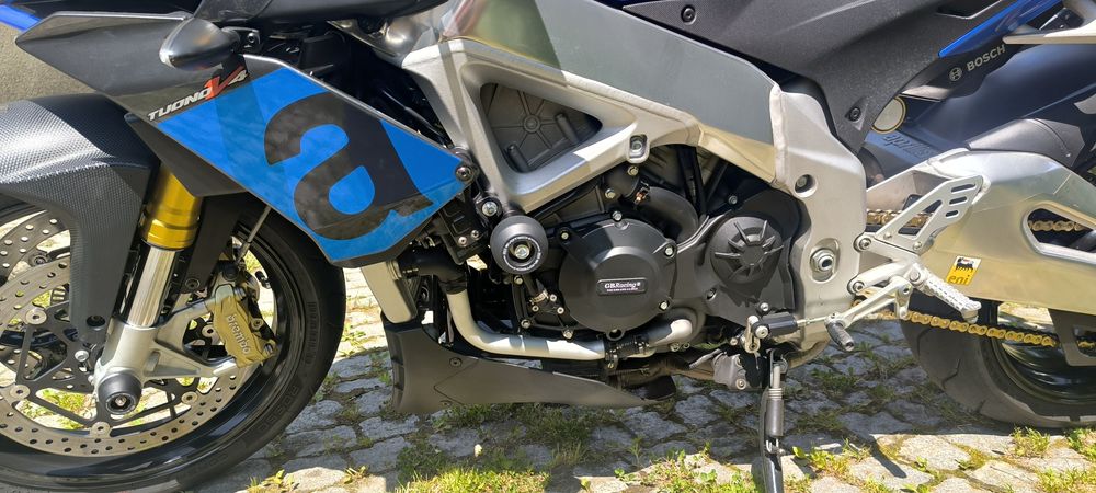 Aprilia tuono 1100RR 2016