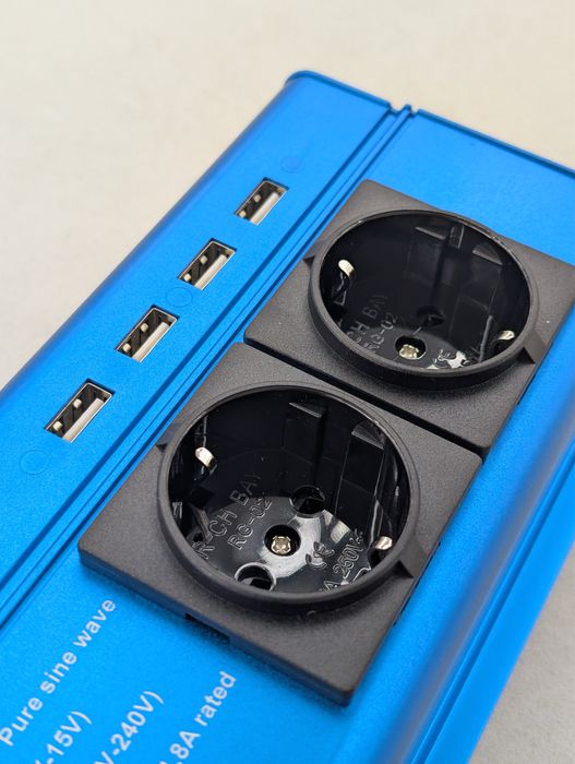 Інвертор Foval 3000W 12V чистий синус (чиста синусоїда) 2 розетки