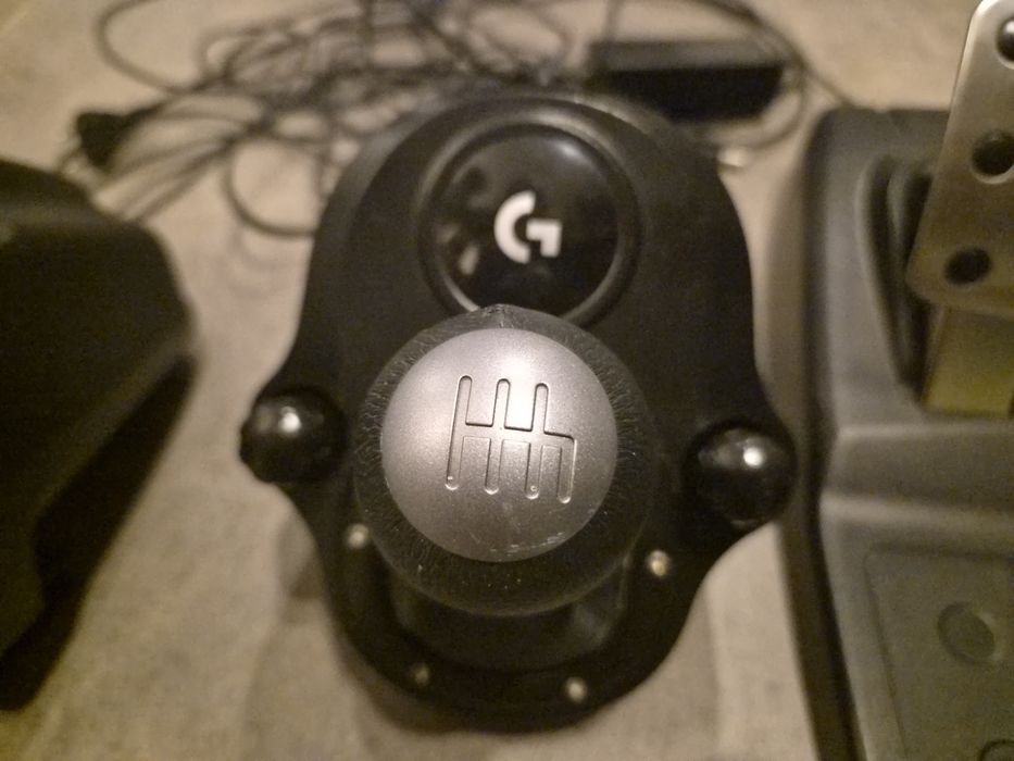 Logitech G29 shifter pedały