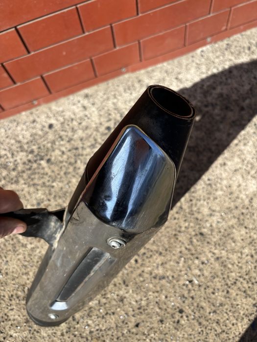 Вихлопна  трубу musstang fortuna 200