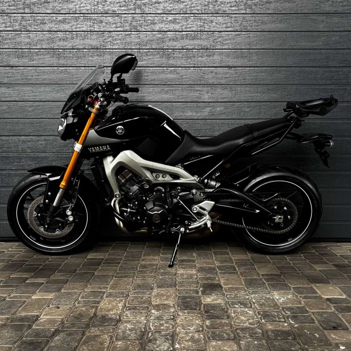 Продам мотоцикл Yamaha MT-09 (1785)
