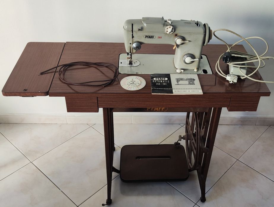 Máquina costura Pfaff 260