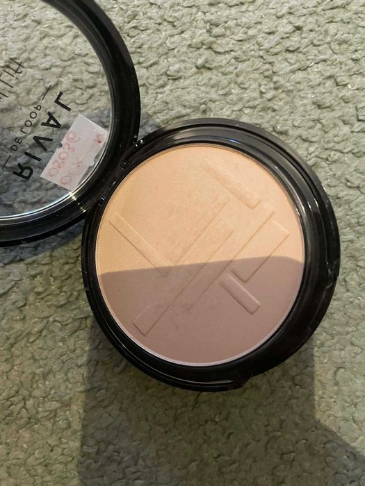 Puder prasowany Rival de Loop Rouge 03 cynamon brązowy 09036