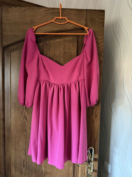 Рожева літня сукня