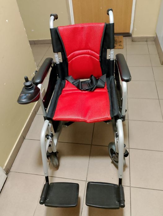 Wózek inwalidzki elektryczn(używany pare razy)
