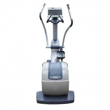 Професійний орбітрек Technogym Synchro Excite 700 Visioweb