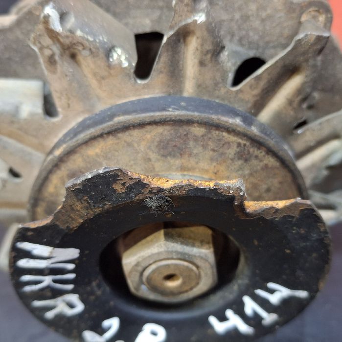 Alternador ISUZU ELF Chassis (NKR8_, NKQ8_)