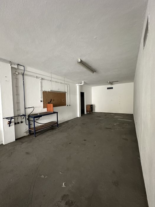 Espaço comercial em Caneças e Ramada | 120 m² | Potencial T2+