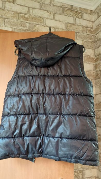 Безрукавка весняно-осіння