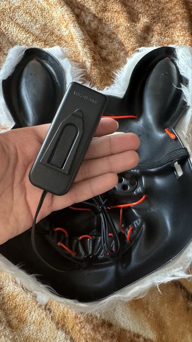 Маска кролика з LED-підсвіткою косплей заєць кролик страшний