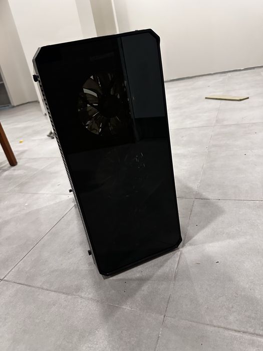 Caixa ATX Nox Hummer TGX RGB