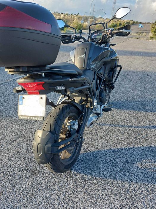 Benelli TRK 502 com extras