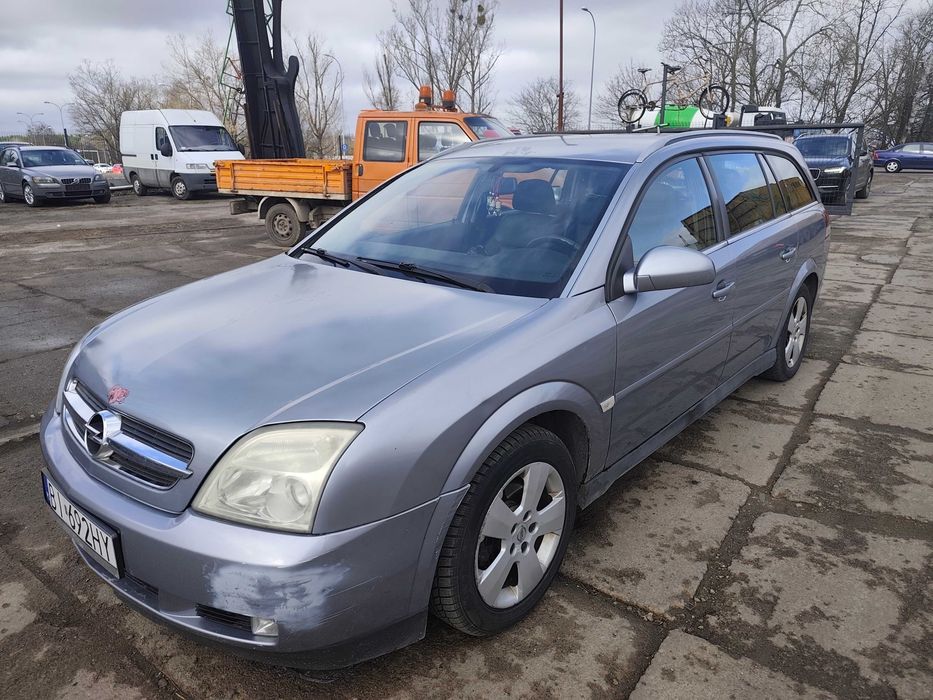 OPEL VECTRA C 1.9 diesel * hak * Długie opłaty * kombi * 2005 rok