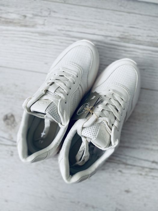 Nowe buty adidasy sportowe białe Tamaris sneakersy trampki