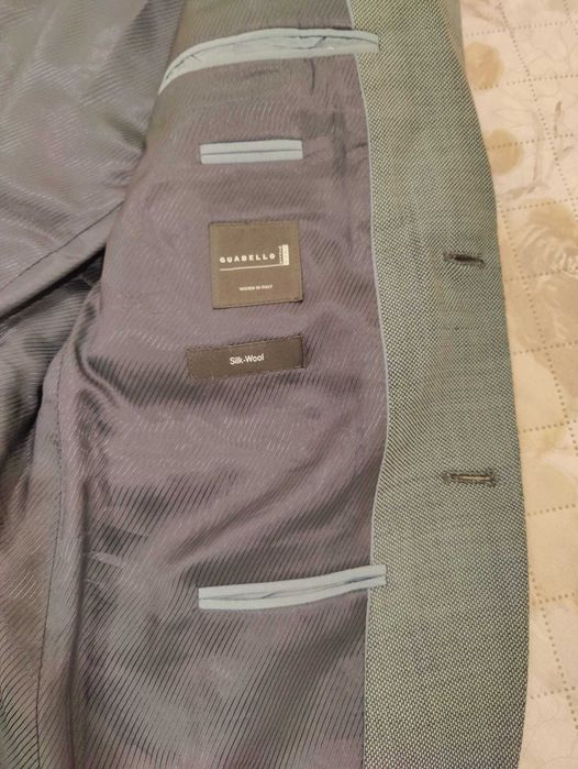 Blazer Hugo Boss tam. L em excelente estado