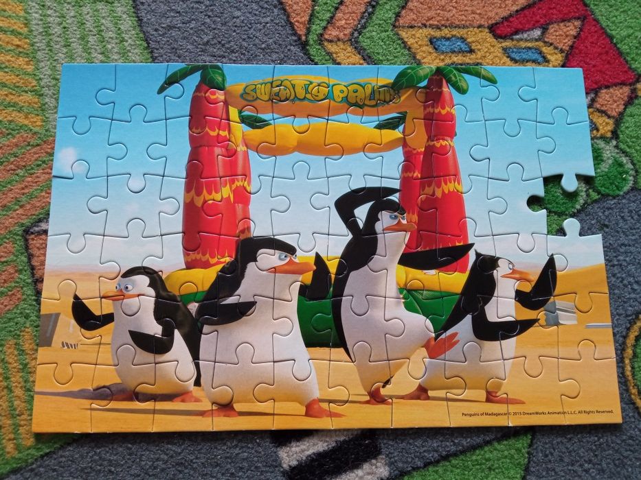 Pingwiny z Madagaskaru Gra 4 w 1 memo, puzzle, piotruś, domino