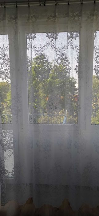 Ładna duża firana 4m x 2,30m