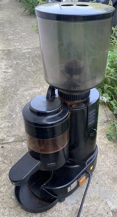 Професійна кавомолка