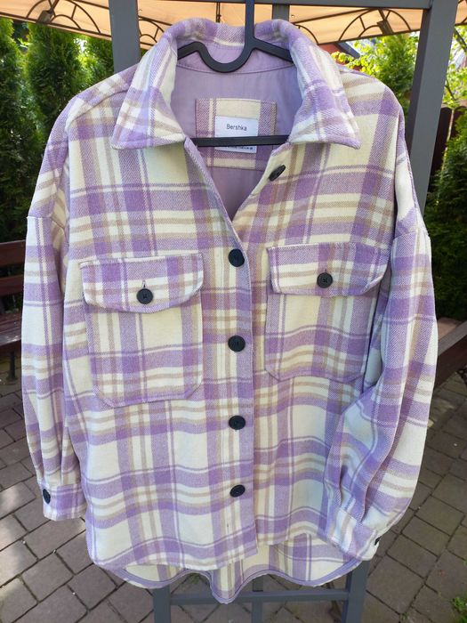 Bershka. Koszulowa kurtka w kratkę. Roz EUR XS