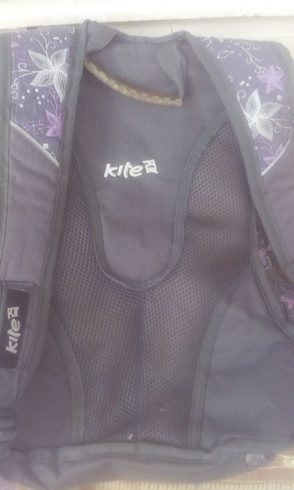 Рюкзак в школу + пенал этой же фирмы