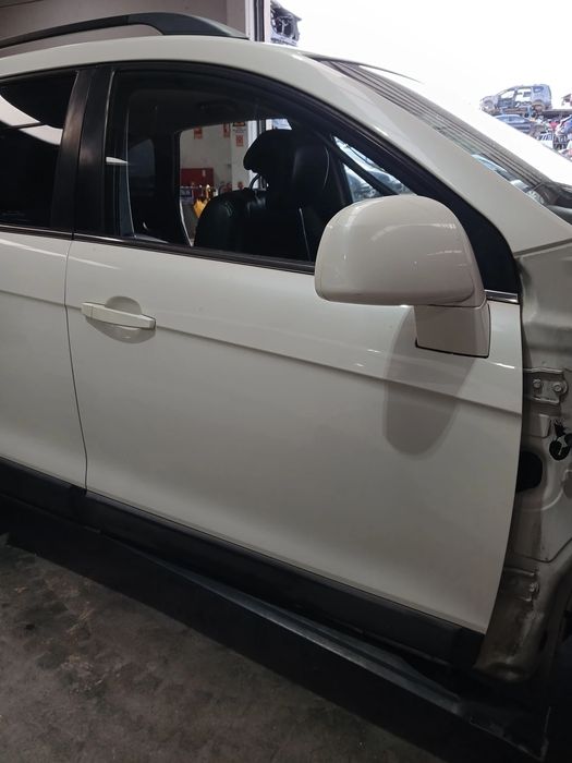 Porta frente direita CHEVROLET Captiva (C100, C140)