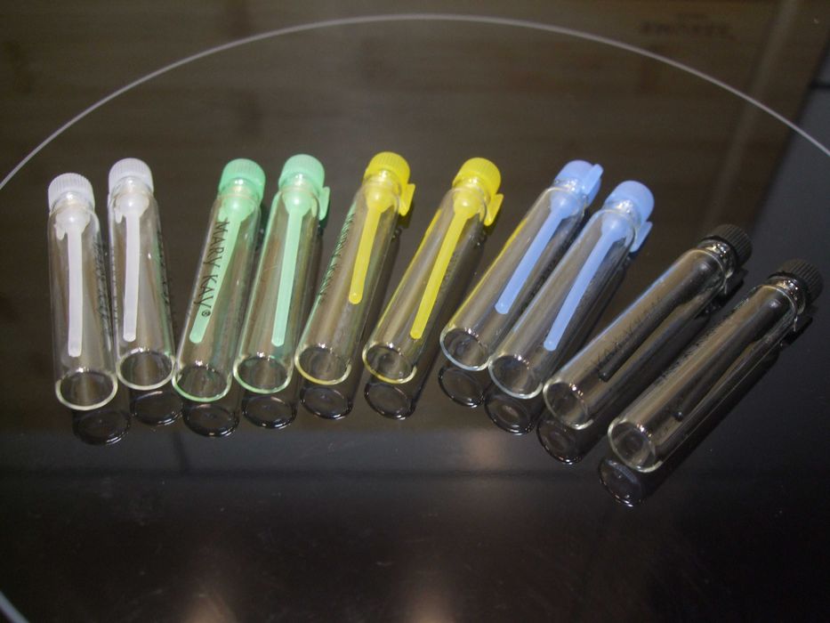 SZKLANE FIOLKI DO PERFUM PRÓBKI Butelka Szklana Fiolka 1 ml Podróżne