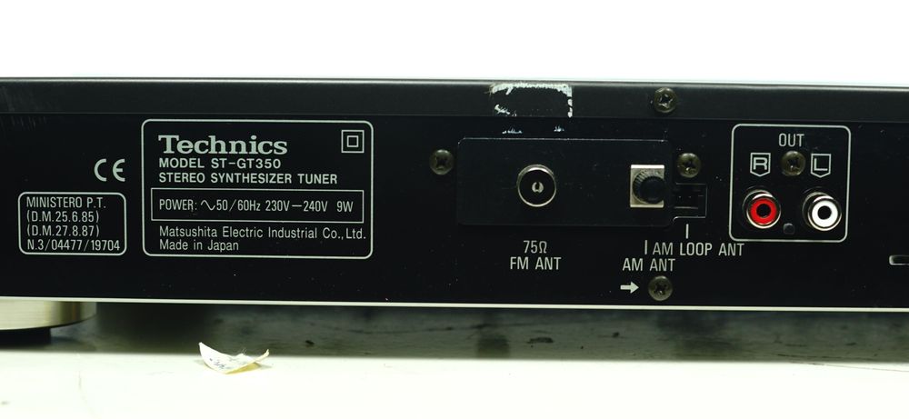 Tuner radiowy TECHNICS ST-GT350 FM