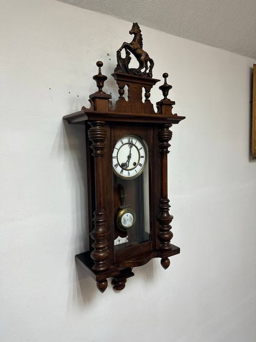 Вінтажний настінний маятниковий годинник настенные часы Европа 7930