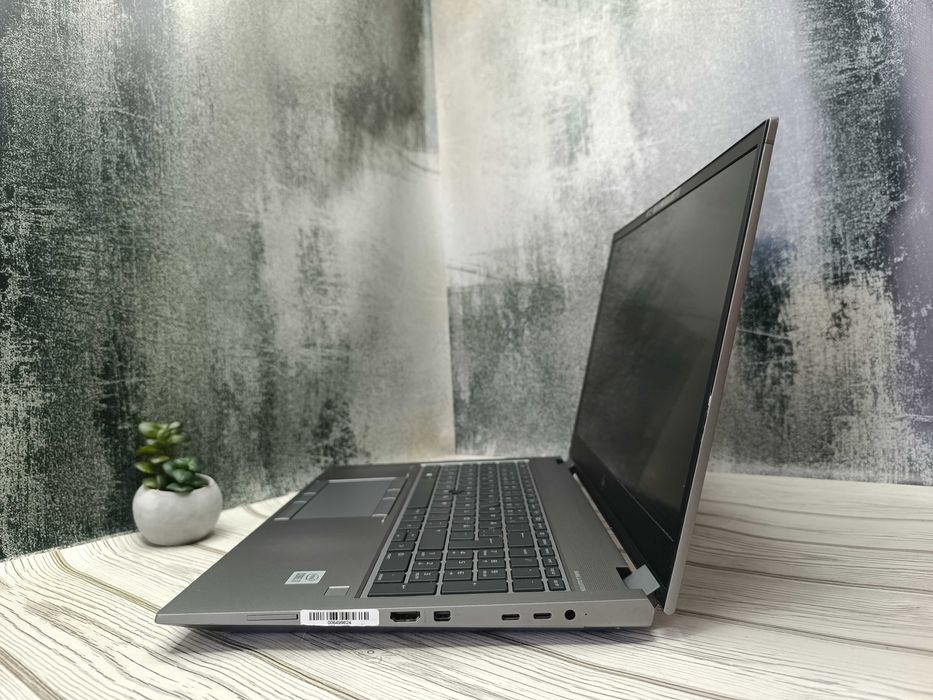 Ноутбук HP ZBook Fury 15 G7 7-10750H 6 ядер\RAM 32GB\SSD512\NVIDIA 4GB