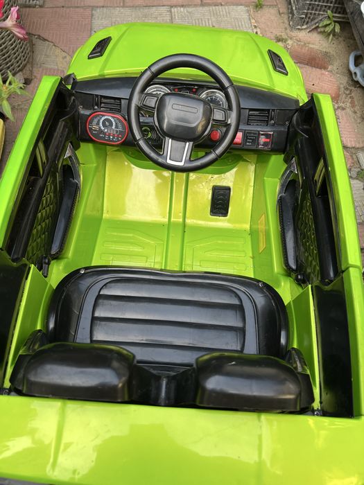 Електромобиль детский