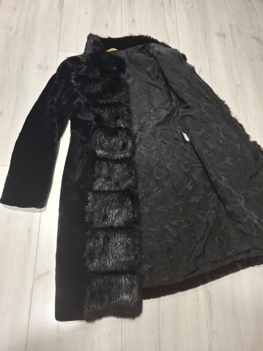 Шуба ..                 .