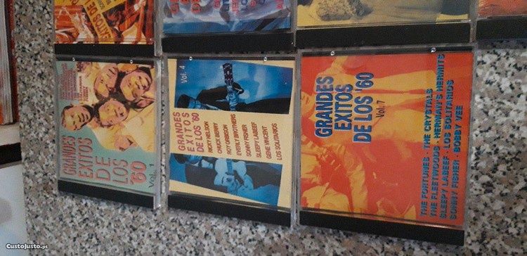 Conjunto de 10 Cds Colecção Grandes Êxitos de Los 60
Colecção Completa